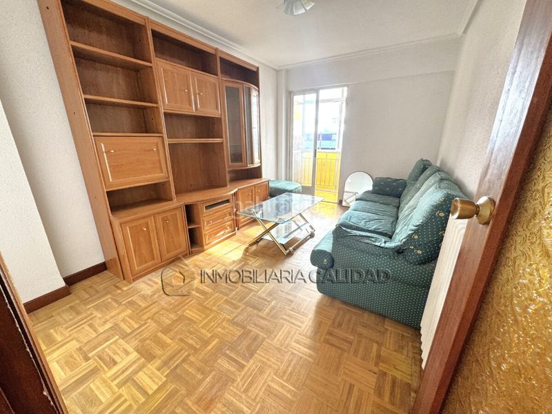 Foto b59b5b0a-8e2d-4496-b3a0-5c002877b741. Piso en Gamonal - San Bruno - G9 Burgos