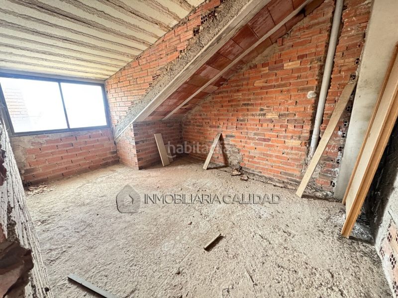 Foto 57878555-d2f0-4ca7-88f1-d890345e8c3f. Maison avec chauffage dans Santa María del Campo