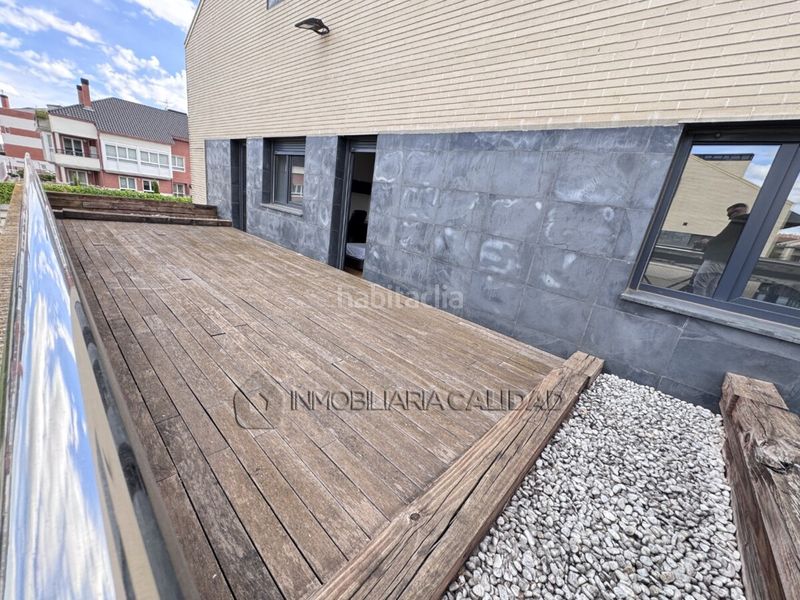 Foto c9f02c06-f954-478f-9678-bc47647323e9. Casa amb calefacció aparcament piscina a Universidad - Las Huelgas Burgos