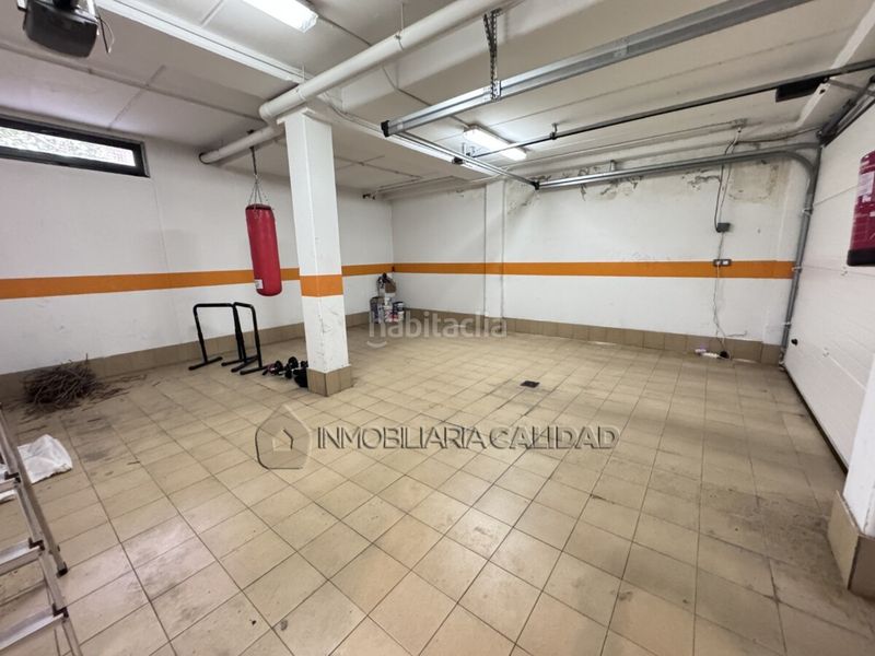 Foto cd78b5fb-b2bc-4e74-b131-d0d6e76900ef. Casa amb calefacció aparcament piscina a Universidad - Las Huelgas Burgos