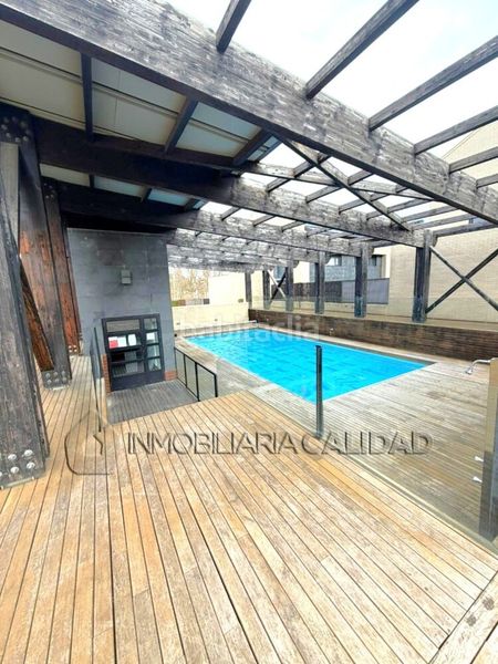 Foto fcd99962-bc0c-48b4-8b4b-b20b6d4c11ed. Casa amb calefacció aparcament piscina a Universidad - Las Huelgas Burgos