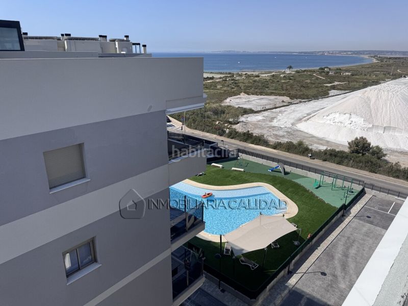 Foto fa1c7c9f-2e95-416a-9af4-ab53cb8fe94c. Pis amb calefacció aparcament piscina a Playa Tamarit-Playa Lissa Santa Pola