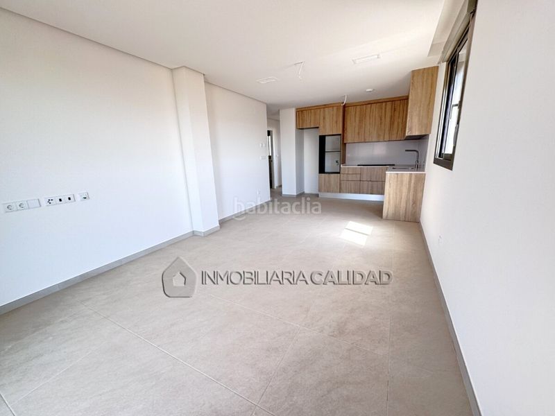 Foto cf590028-4c42-4fd2-9359-70f8b8493e3a. Piso en Playa Tamarit-Playa Lissa Santa Pola