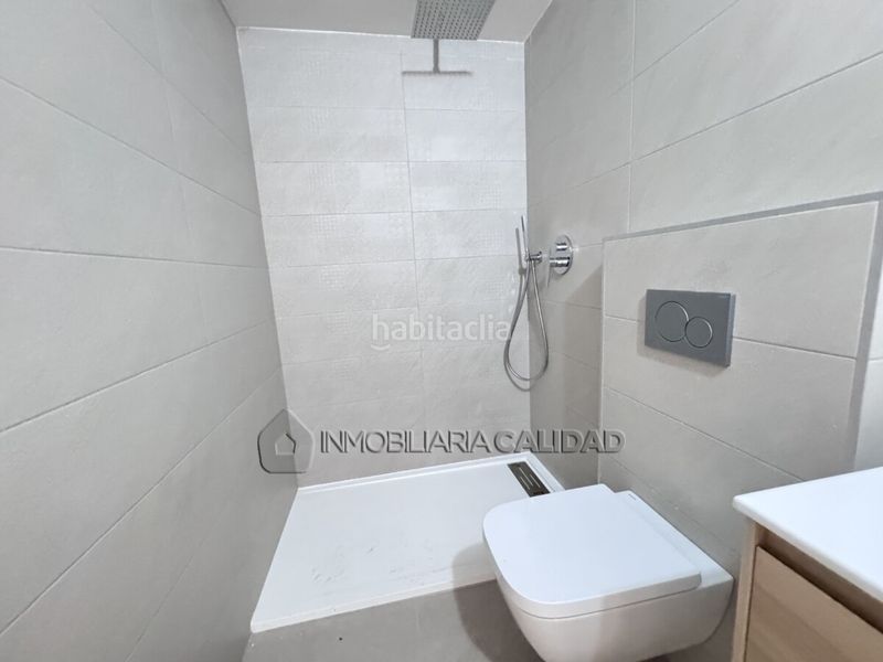 Foto d29d6816-d44a-4b83-9fbb-d220f859e371. Piso en Playa Tamarit-Playa Lissa Santa Pola
