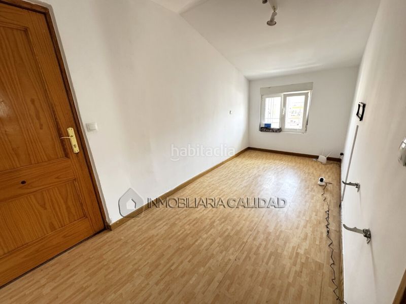 Foto bd9f3a96-4128-467a-86c8-cd8d5a7e3bb3. Piso en San Julián - Barriada de Cortes Burgos