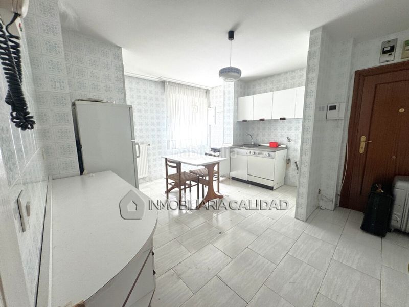 Foto 64880f17-655d-4ad5-8e07-51134d8d9db3. Piso en Los Vadillos - R. Sanitaria - Pozanos Burgos