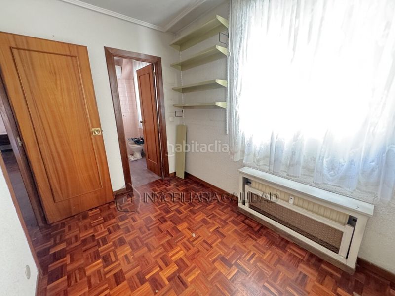 Foto 6fc3964b-e2ae-42ed-b9e9-cbd1985919c1. Piso en Los Vadillos - R. Sanitaria - Pozanos Burgos