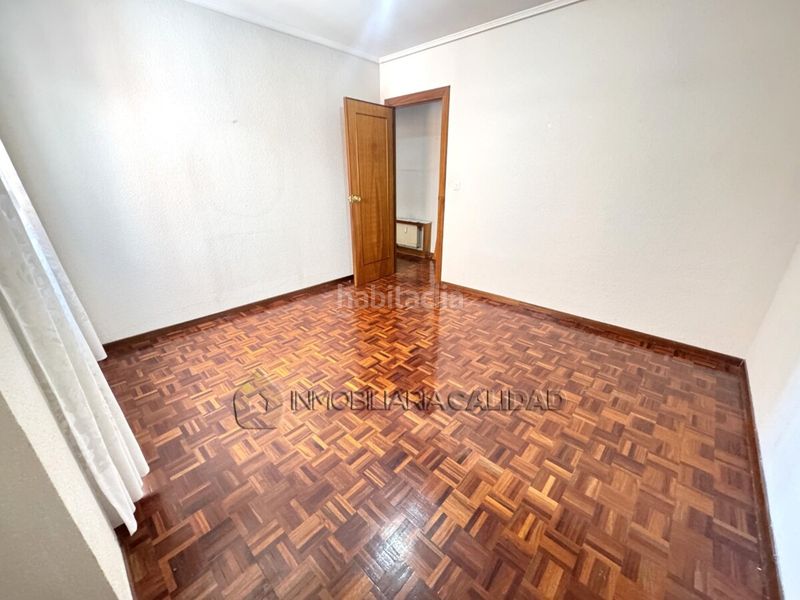 Foto bd23cd80-38ed-421d-96d5-8e8572f00aef. Piso en Los Vadillos - R. Sanitaria - Pozanos Burgos