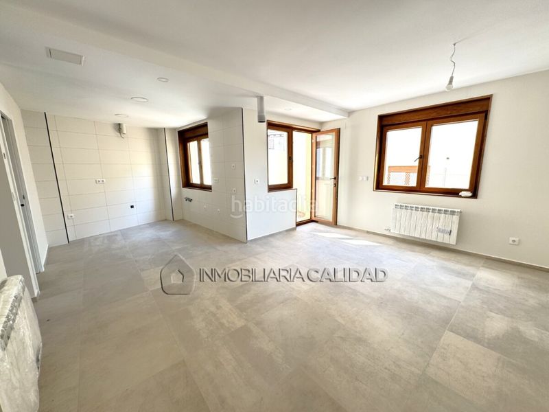 Foto 319c26fd-d992-46b9-99ec-d788bc9c1b9b. Casa amb calefacció aparcament a Albillos