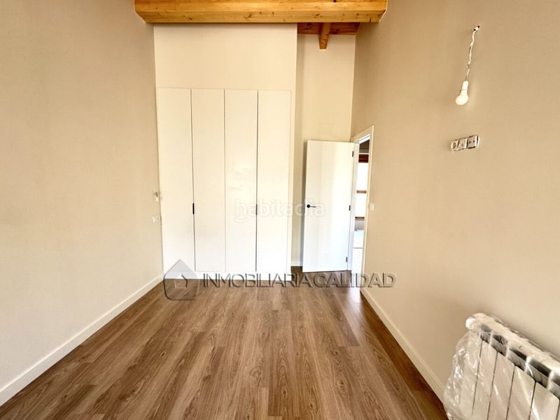 Foto 54f36de2-5fee-4003-b955-6553e4e2ddb3. Casa amb calefacció aparcament a Albillos