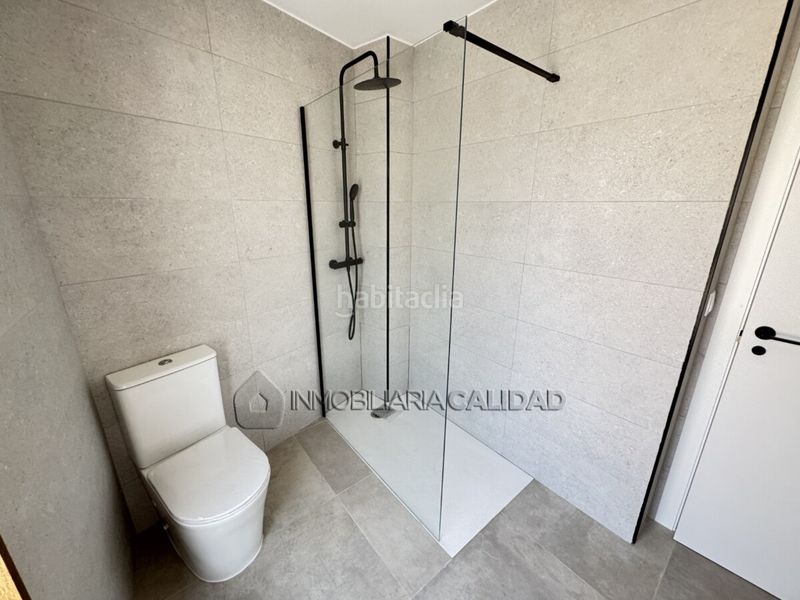 Foto 7d7bd886-342a-4033-b953-55374f1a844c. Casa amb calefacció aparcament a Albillos