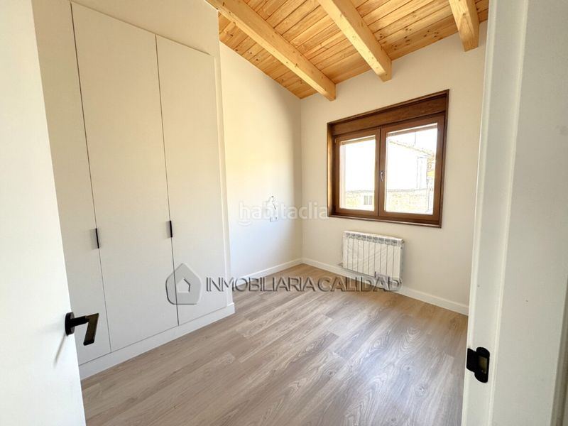 Foto 9107c0d1-8c8a-4047-a040-4f385d3476c7. Casa amb calefacció aparcament a Albillos