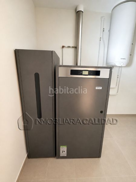 Foto cd897142-ee53-42c9-a7cd-cb2128d467e6. Casa amb calefacció aparcament a Albillos