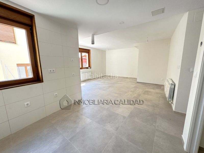 Foto dc995826-539e-4e15-a38f-533baab64341. Casa amb calefacció aparcament a Albillos