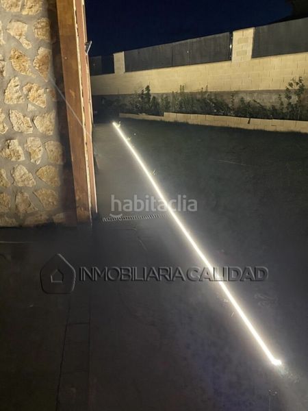 Foto 7a6b8e2a-daae-4151-962d-55ad85a3fc35. Casa amb calefacció aparcament a Cogollos
