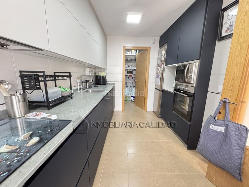 Foto f7528d0b-ce4e-45cd-ba60-2c272e99409e. Casa amb calefacció aparcament a Cogollos