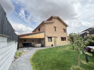 House in Cogollos