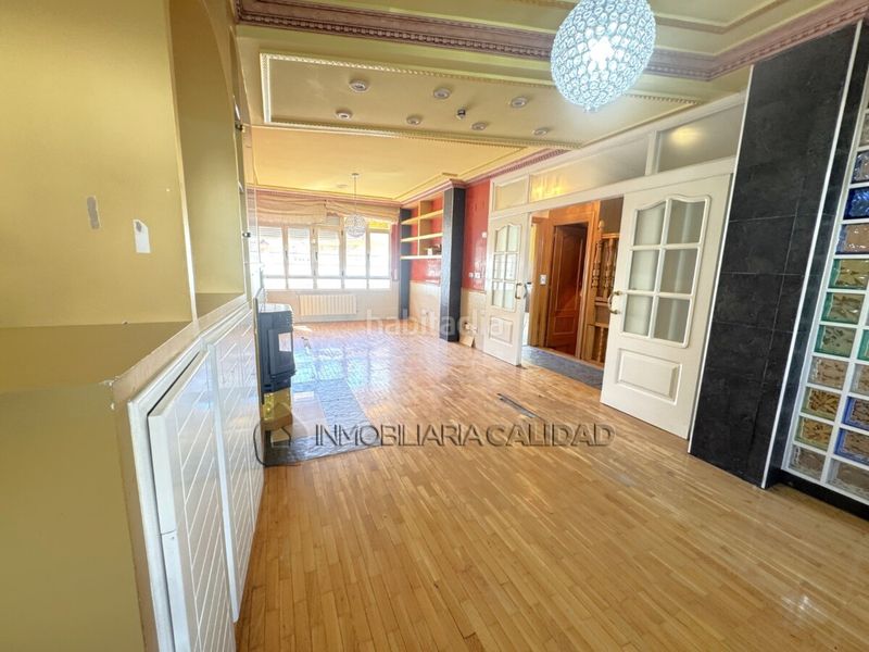Foto 1a96a9ea-7c76-4518-8259-57c30186c5e4. Casa amb calefacció aparcament a Villimar - V1 - V2 - S3 - S4 - San Cristobal Burgos
