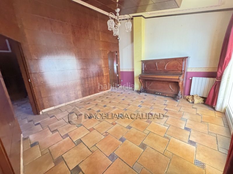 Foto 25520513-455f-4db6-b665-607744e686e3. Casa amb calefacció aparcament a Villimar - V1 - V2 - S3 - S4 - San Cristobal Burgos