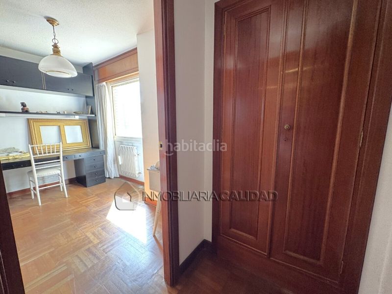 Foto 1f0c1b95-ed9d-4663-a3b4-d181d02035aa. Flat with heating parking in Reyes Católicos Burgos