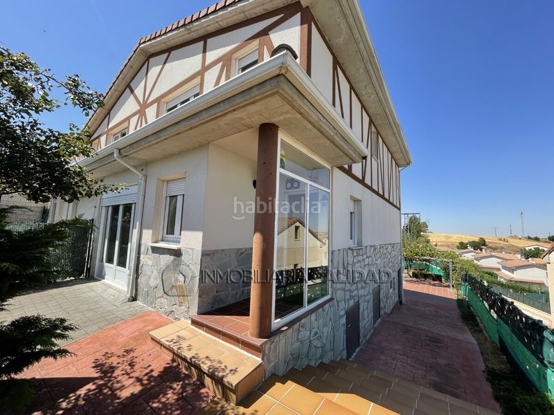 Foto 0fadbff7-ad00-4d41-bde1-633a694970fc. Miete haus mit heizung in Arcos