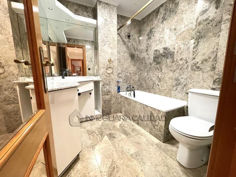 Foto 96ab22c6-6611-461d-ac02-a410c07662d1. Appartamento con riscaldamento parcheggio in Santa Teresa - San Pedro Cardeña Burgos