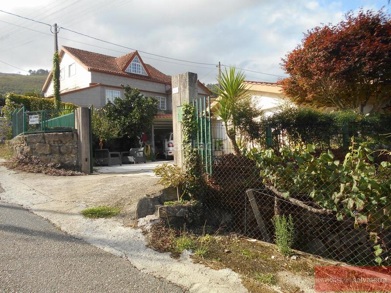 Foto c26f514e-cf45-4d05-98a6-64ae37dd37e0. Casa  en Arbo