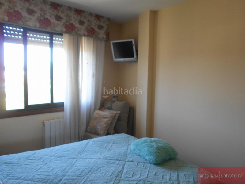 Foto bdfcef9b-0c2c-4390-b717-ef8a2eceb5a1. Pis a castelao a Salvaterra de Miño