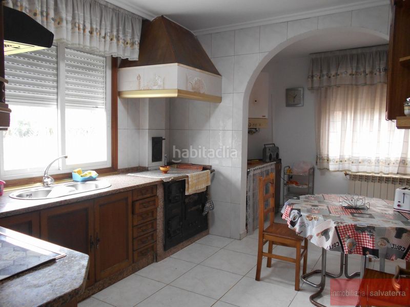 Foto 40df9a2f-e76f-4cc6-818d-55597a33b19c. Casa a curras a Salvaterra de Miño
