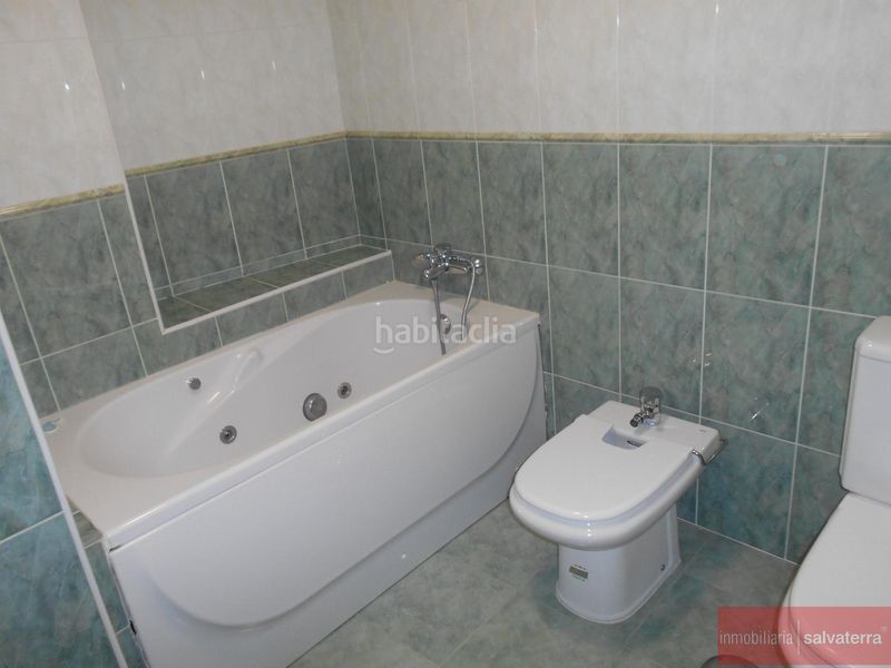 Foto 0bc4d68b-3638-41de-b23e-9d3ca6c2be15. Pis amb calefacció aparcament a Salvaterra de Miño