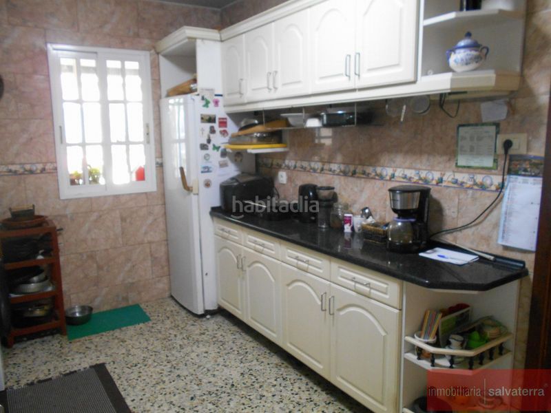 Foto 4d072373-04e9-41a0-8913-f735fc8f0f03. Casa amb calefacció aparcament a Neves (As)