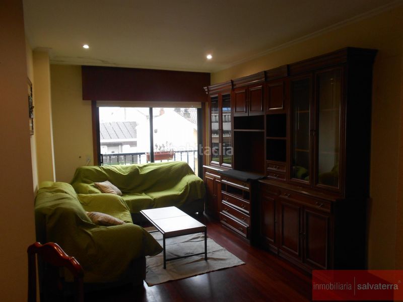 Foto 73473fb1-e64f-456d-b963-b8b3f4b879ad. Piso  en Salceda de Caselas