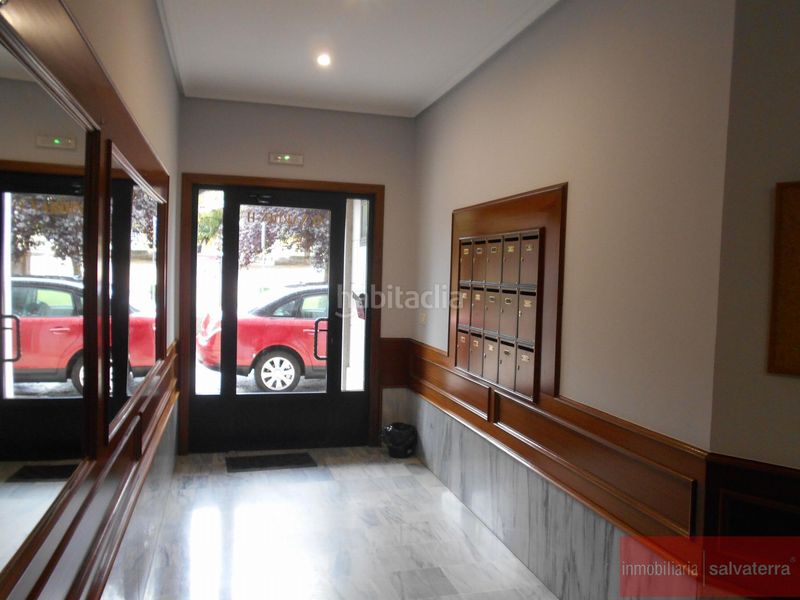 Foto b8a7c901-d566-45cf-9efa-7d99138f3b35. Piso  en Salceda de Caselas
