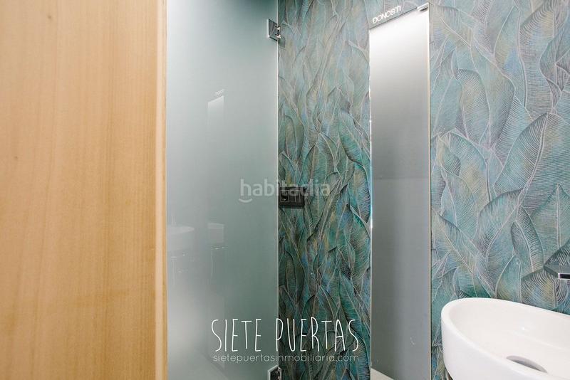 Foto fddaf5ef-d409-4a16-84a5-abaf7ef0ffa7. Business premise in Área Romántica Donostia - San Sebastián