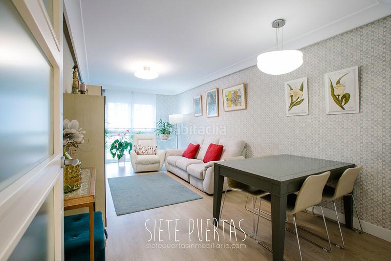 Foto a8fc4836-a897-4083-b464-bd0f568d7aad. Piso vivienda en el centro , en kalebarria. 4 habitaciones exteriores con acceso a terraza/balcón, dos baños completos, ascenso en Oñati