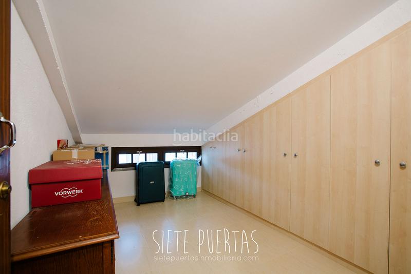 Foto b51b825e-df3c-4b0e-bf14-89b1836da4ea. Piso vivienda en el centro , en kalebarria. 4 habitaciones exteriores con acceso a terraza/balcón, dos baños completos, ascenso en Oñati