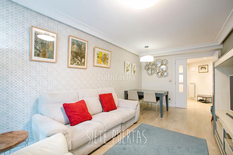 Foto dba3d9fe-94d2-4df1-974b-bd800fa78411. Piso vivienda en el centro , en kalebarria. 4 habitaciones exteriores con acceso a terraza/balcón, dos baños completos, ascenso en Oñati