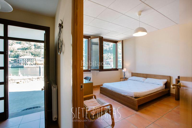 Foto 405e3425-51a9-4044-8f43-1434e1f27862. Casa a schiera con riscaldamento parcheggio in Pasaia