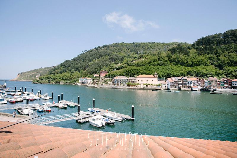 Foto 48385262-d5ec-40a5-bb88-b15ecf25f5c1. Casa a schiera con riscaldamento parcheggio in Pasaia