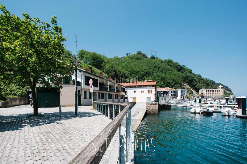 Foto 7c17851f-1dcd-4fd8-9816-b73bb9fd09ff. Casa a schiera con riscaldamento parcheggio in Pasaia