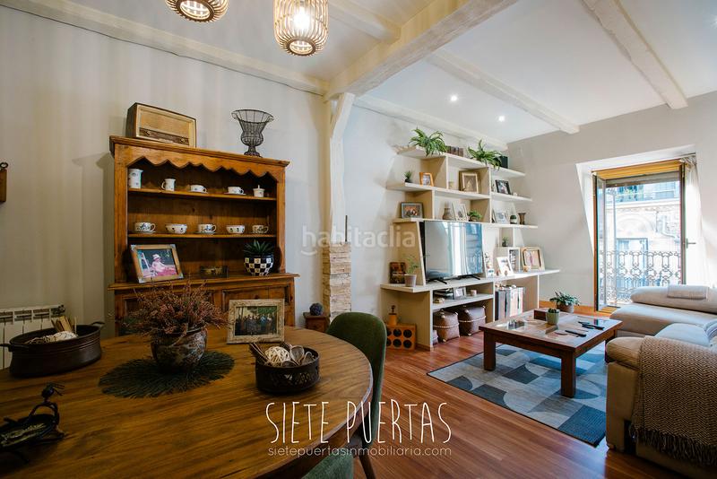 Foto 78695740-b122-486a-9193-357b8b632436. Piso  a capricho en el centro de donostia. 75 m2, 2 habitaciones. balcón corrido. en Donostia - San Sebastián