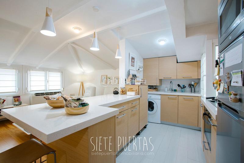 Foto 46a971ca-9939-432a-8dc6-1764b3ce5c8c. Penthouse with heating in Gros Donostia - San Sebastián