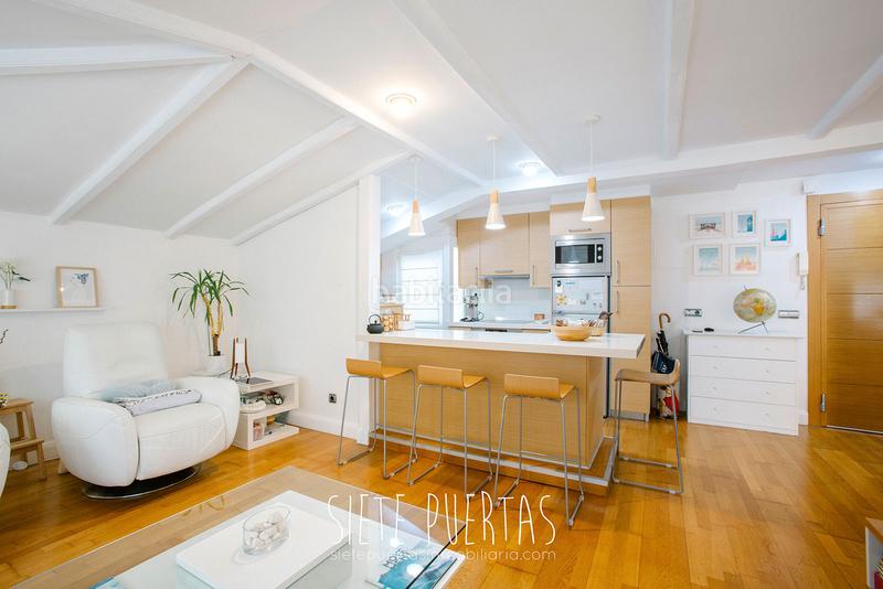 Foto 5cb87d00-2863-463d-88c4-d7af9e7687c1. Penthouse with heating in Gros Donostia - San Sebastián