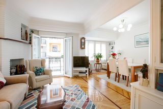 Piso  Zabaleta kalea. Piso en gros de 155 m2 con 4 habitaciones, 2 baños, 2 terracitas