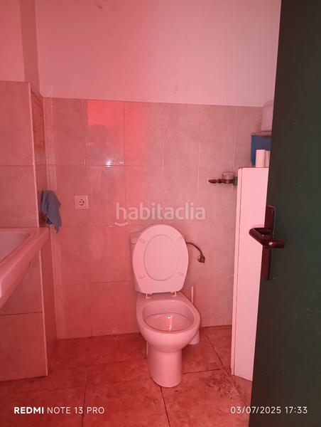 Foto 03518810-c3c5-4fe8-a97f-cd51dd718acc. Local comercial a calle bernardino tirapu 23 a Rochapea Pamplona / Iruña