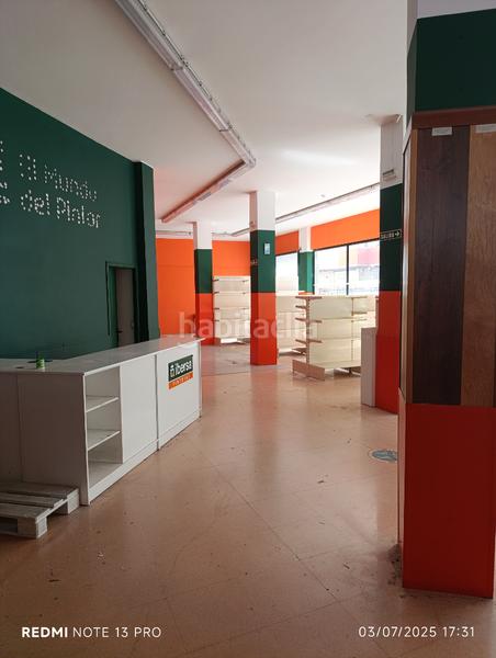 Foto 3e5b1c3c-1cee-4800-bee7-312883640a02. Local comercial a calle bernardino tirapu 23 a Rochapea Pamplona / Iruña