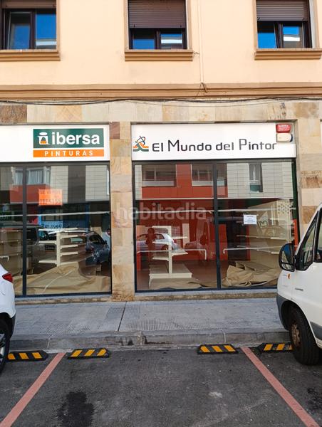 Foto 9e36f997-0448-4043-8f6b-4326f9b7833e. Local comercial a calle bernardino tirapu 23 a Rochapea Pamplona / Iruña