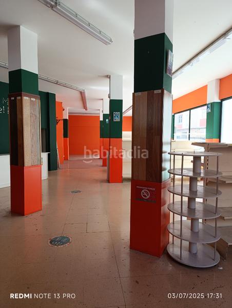 Foto f392fc5f-505d-420c-865c-f48635eddb6d. Local comercial a calle bernardino tirapu 23 a Rochapea Pamplona / Iruña