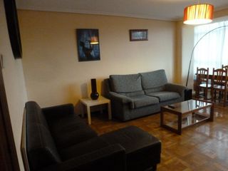 Rent Flat  Calle puente miluce. Piso en alquiler preparado solo para estudiantes
