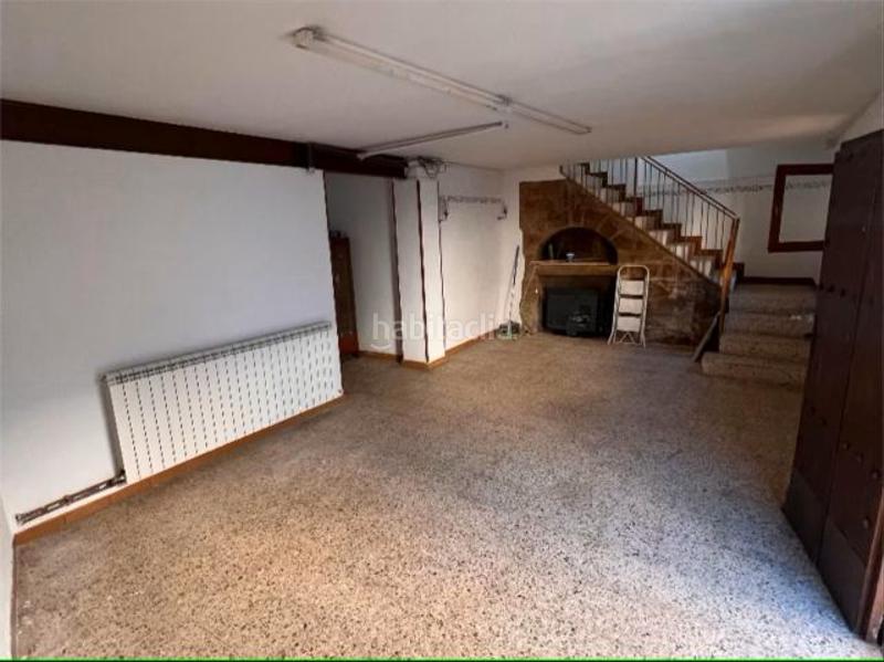 Foto 2eb48696-a9d3-41fa-b40b-6a2b594006a1. Lloguer casa amb calefacció a Siétamo